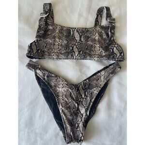 Frankies Bikinis Stormy Top And Sammy Bottom Snake Animal Print Size Large